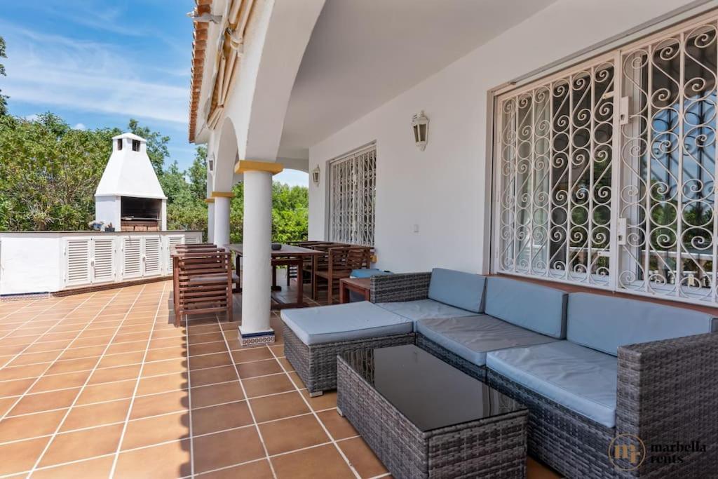 Heismax Ref #40 Villa